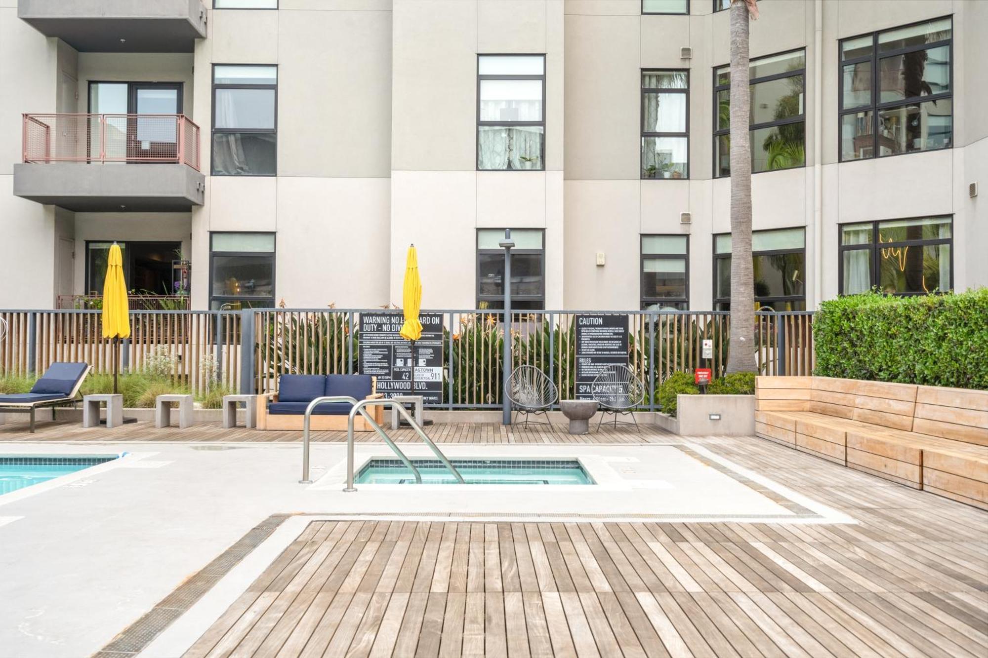 Appartamento Hollywood Walk Of Fame With Parking And Gym